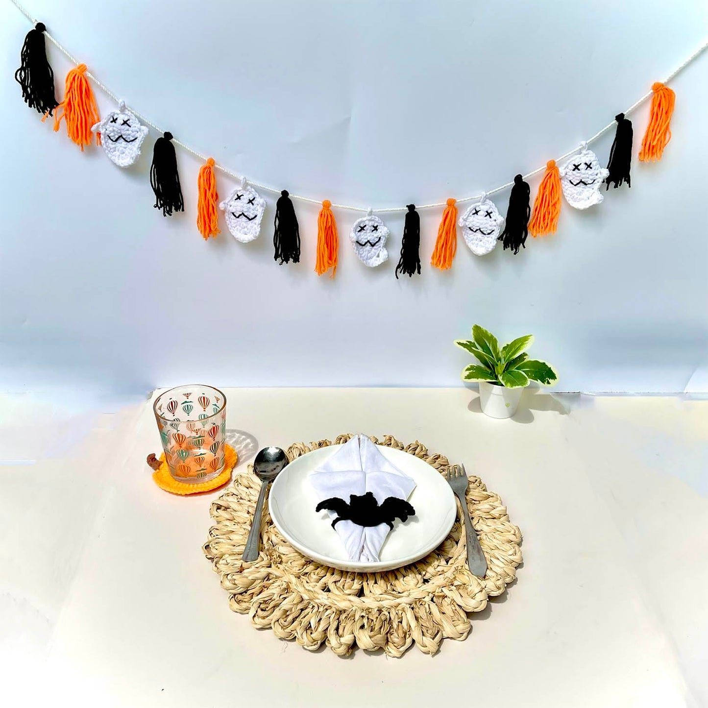 Crochet Bat-shaped Napkin Rings for Halloween Decorations