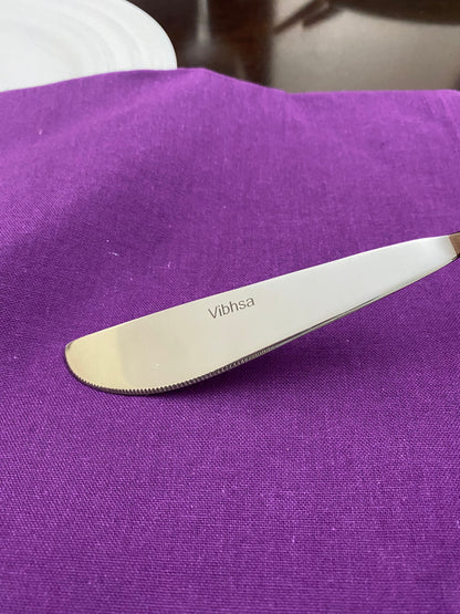 Vibhsa Hammered Stainless Steel Flatware 18-Piece Set