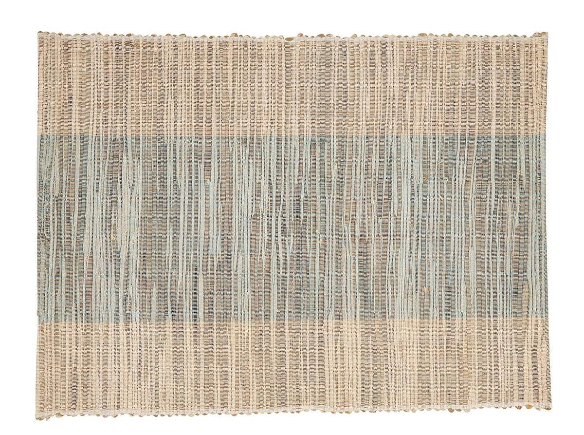Fennco Styles Modern Water Hyacinth Banded Placemats 14 x 19 Inch, Set of 4 - Shimmering Table Mats for Home Décor, Dining Table, Banquets, Holiday and Special Events