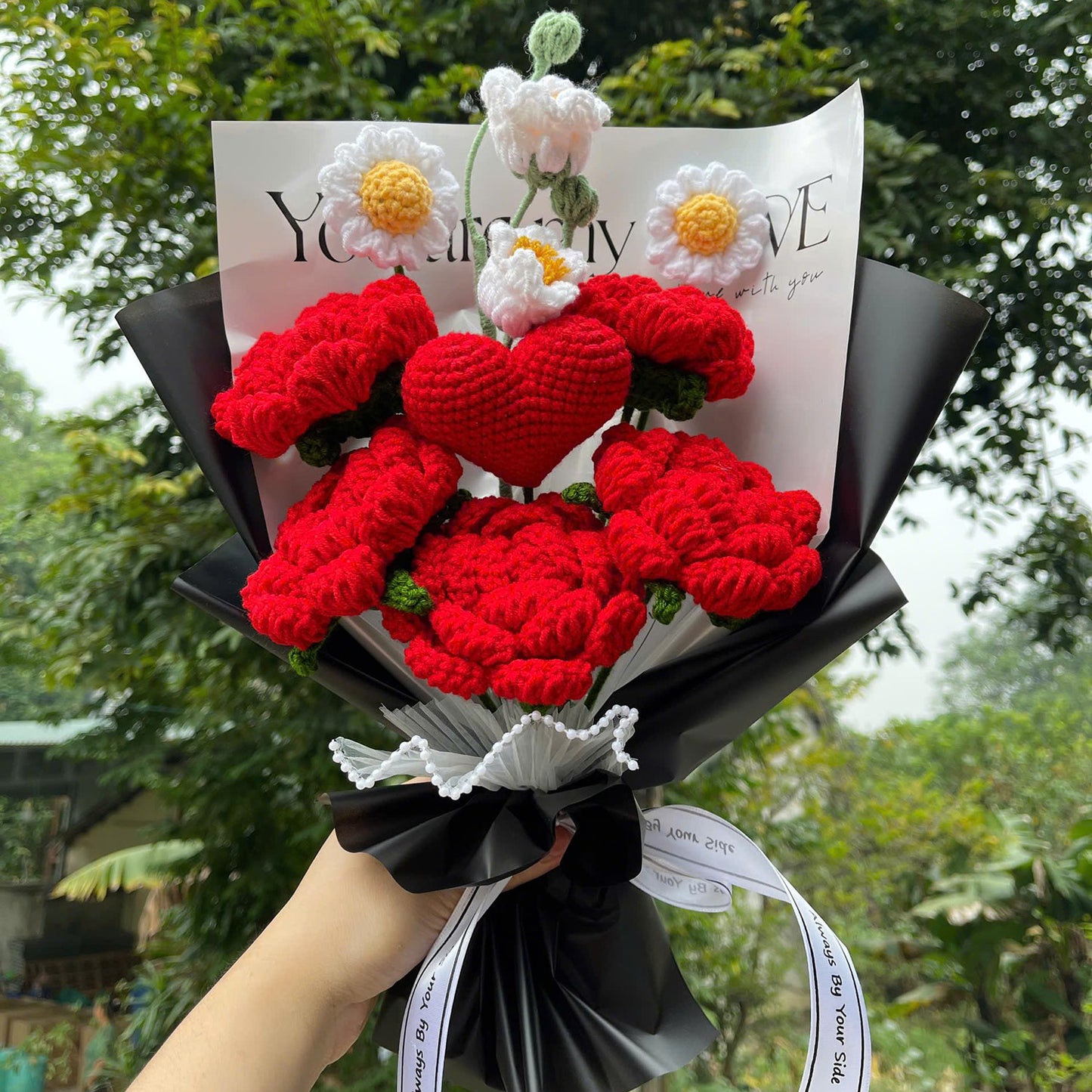 Completed Crochet Flowers Bouquet (Red Rose with Heart)