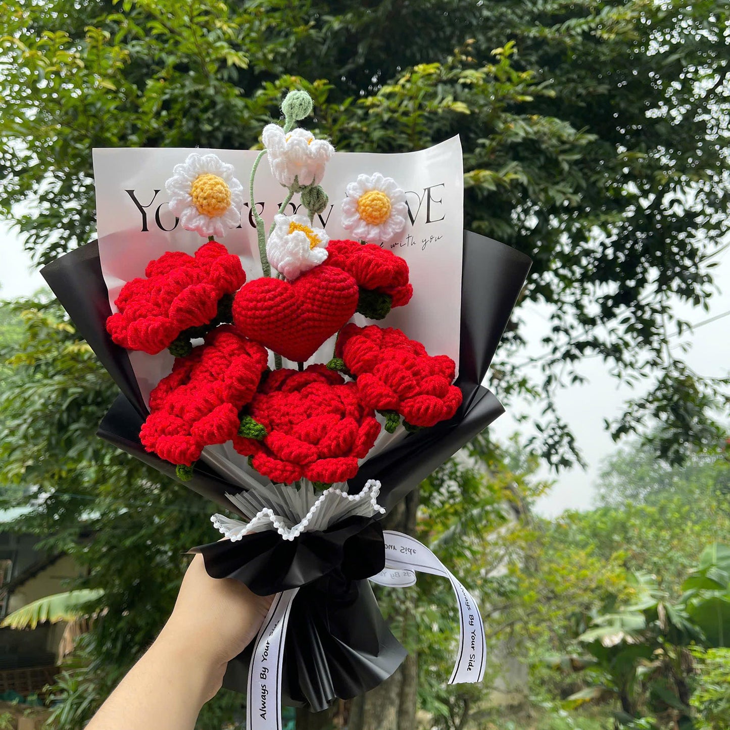 Completed Crochet Flowers Bouquet (Red Rose with Heart)