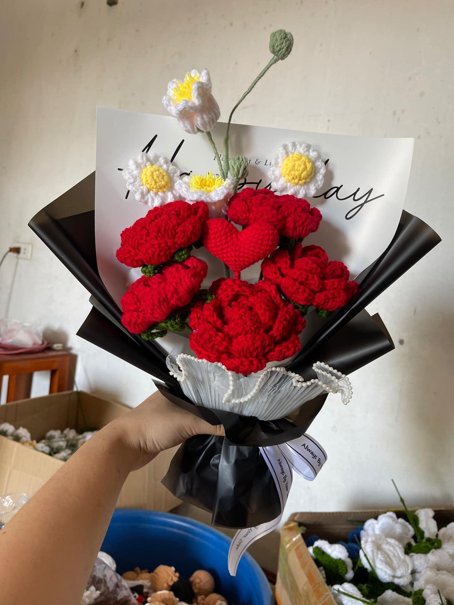 Completed Crochet Flowers Bouquet (Red Rose with Heart)