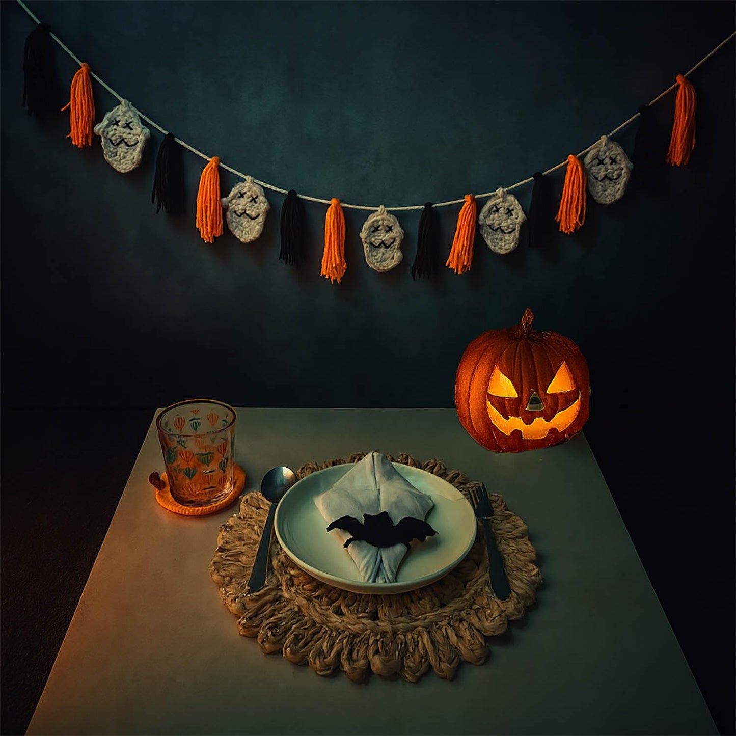 Crochet Bat-shaped Napkin Rings for Halloween Decorations