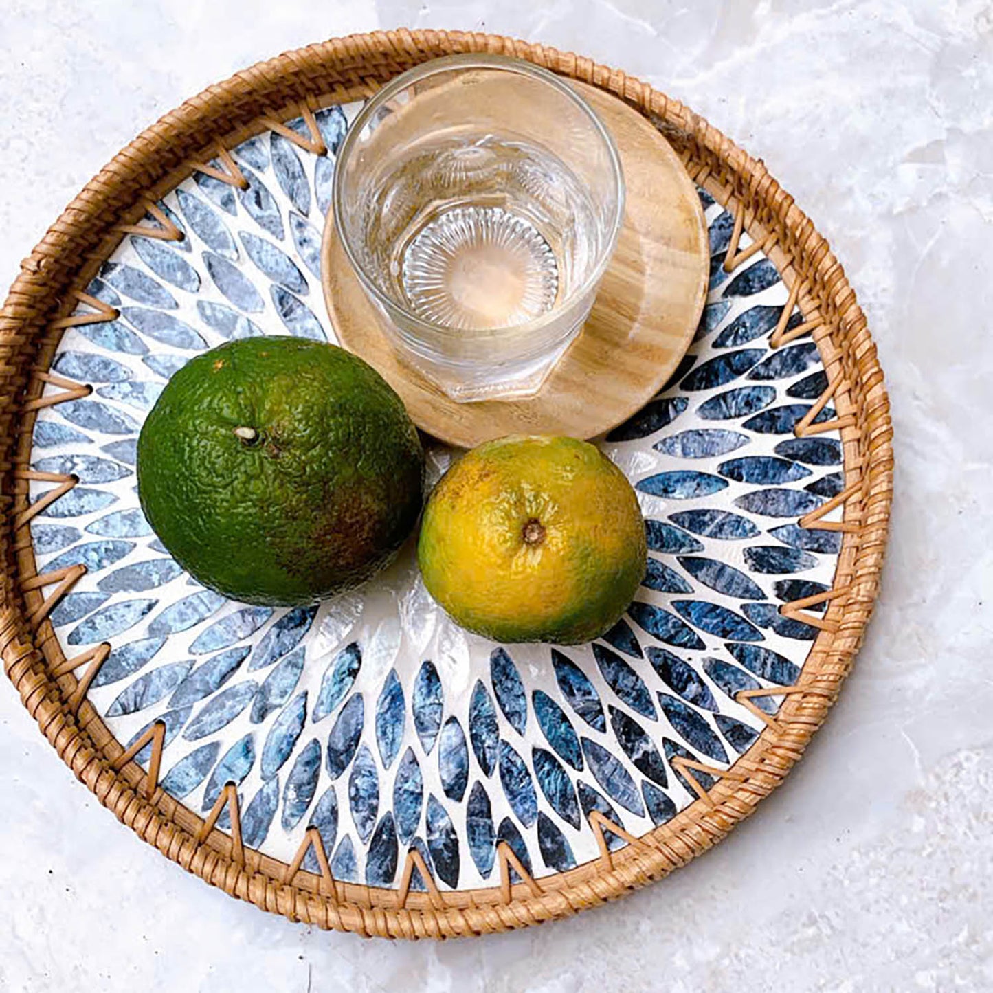 11.8' Wicker Round Rattan Mother of Pearl Serving Basket Tray for Décor Coffee Table (Black)