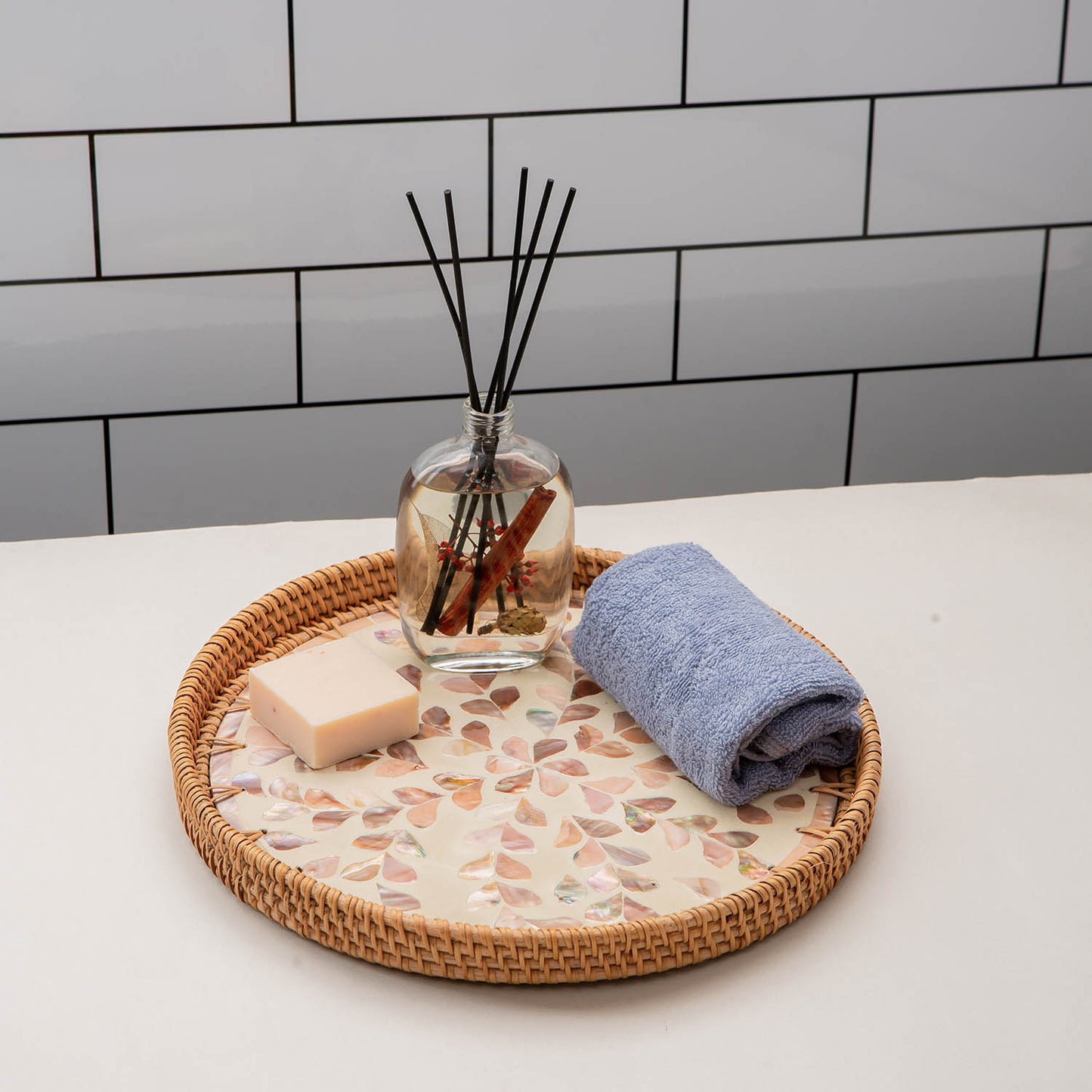 11.8' Wicker Round Rattan Mother of Pearl Serving Basket Tray for Décor Coffee Table (Leaf)