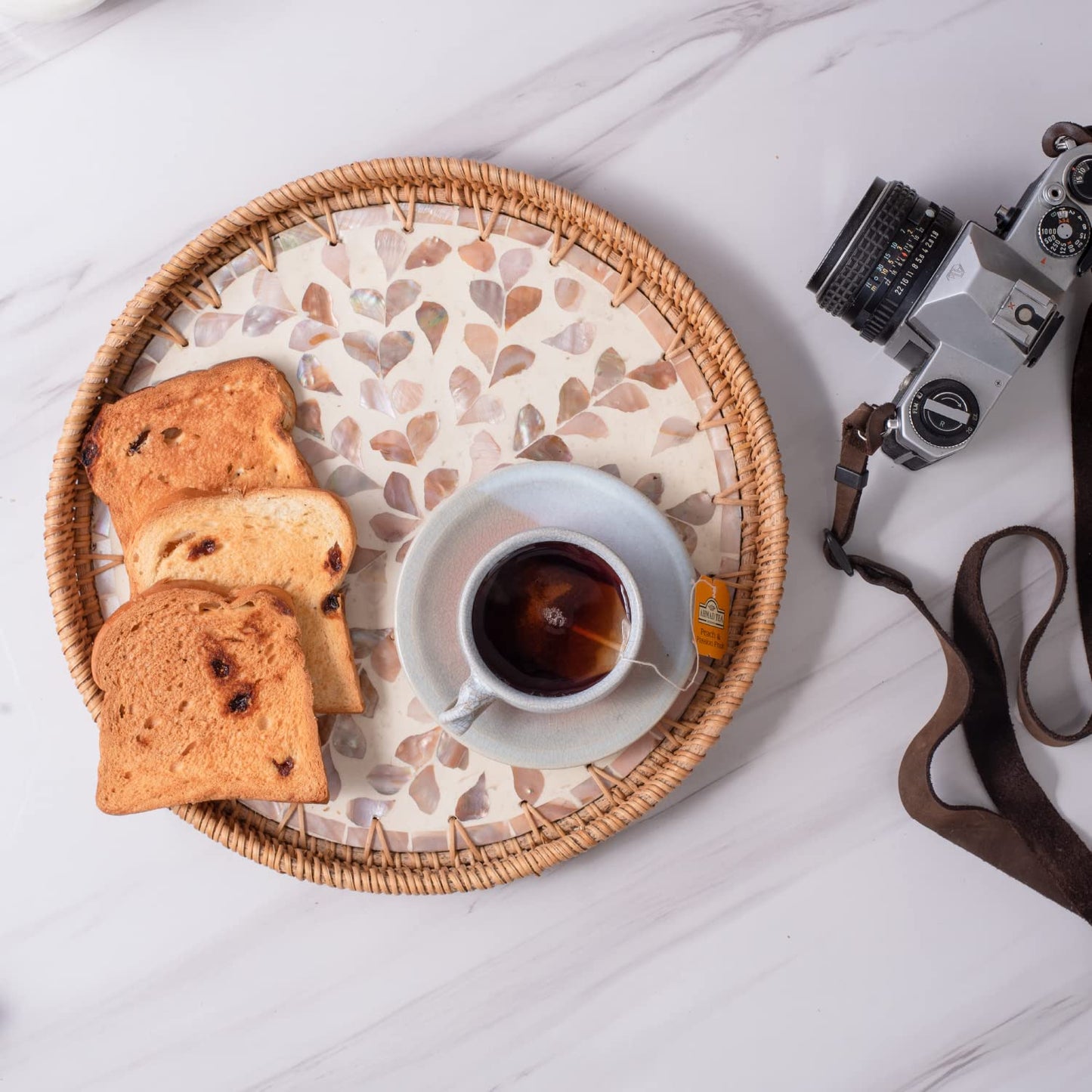 11.8' Wicker Round Rattan Mother of Pearl Serving Basket Tray for Décor Coffee Table (Leaf)