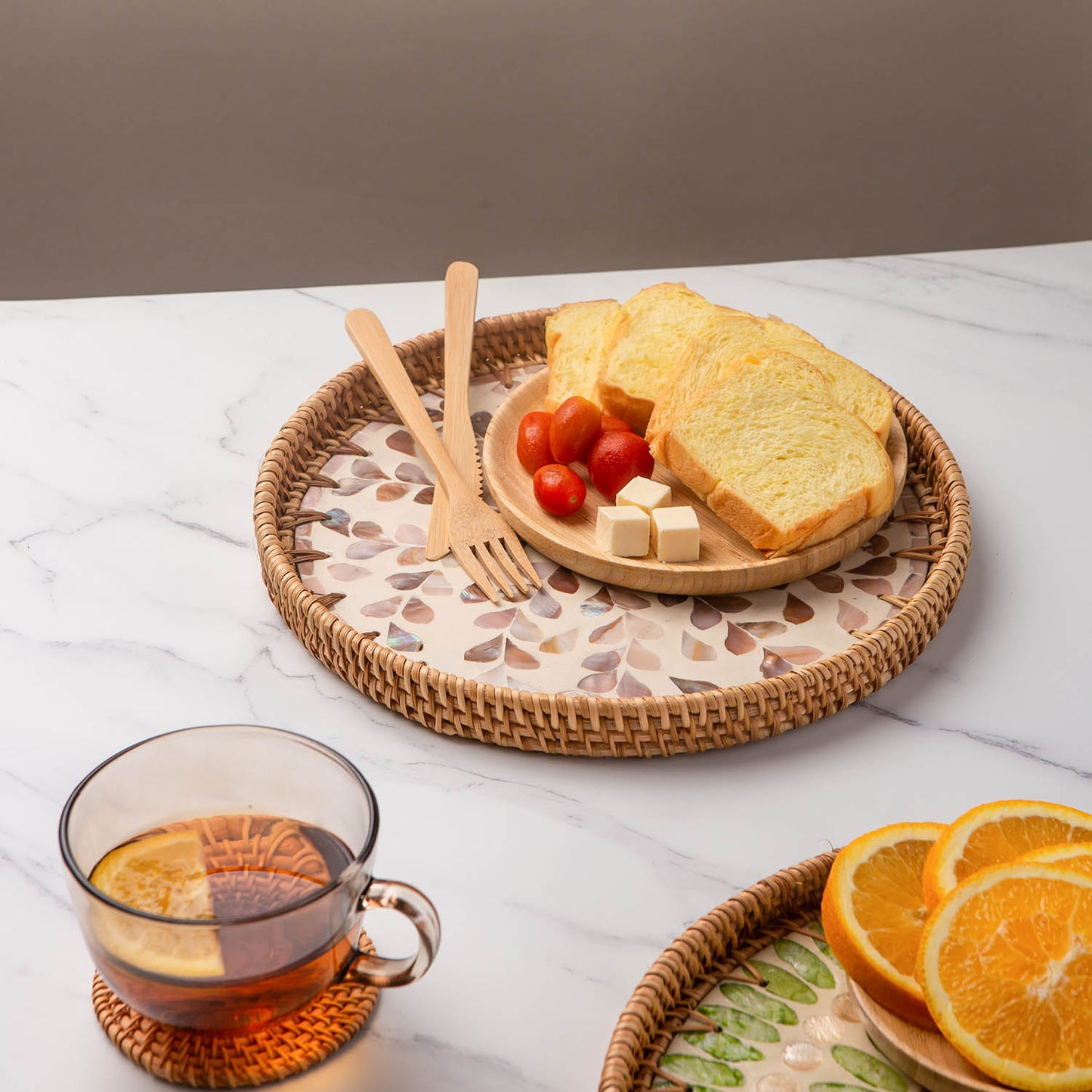 11.8' Wicker Round Rattan Mother of Pearl Serving Basket Tray for Décor Coffee Table (Leaf)