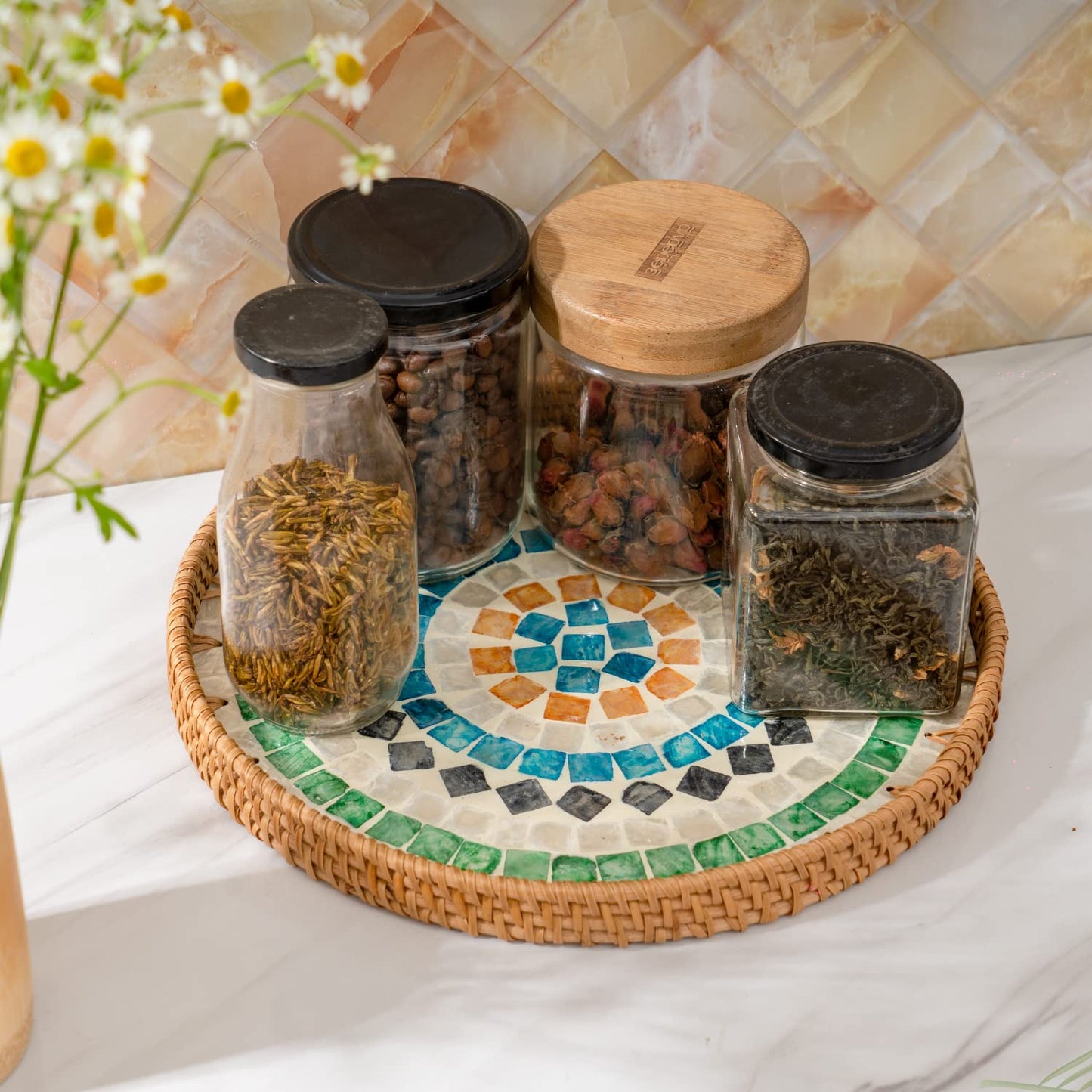 11.8" Wicker Round Rattan Mother of Pearl Serving Basket Tray for Décor Coffee Table (Diamond)