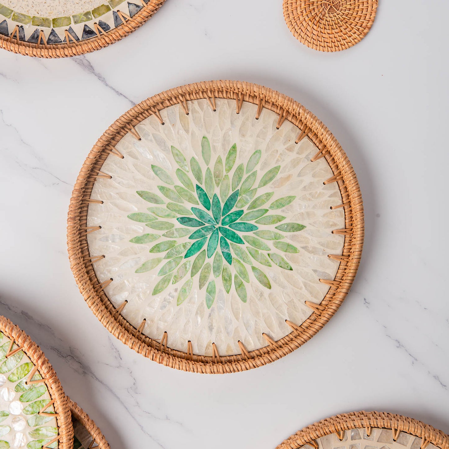 11.8" Wicker Round Rattan Mother of Pearl Serving Basket Tray for Décor Coffee Table (Emerald)