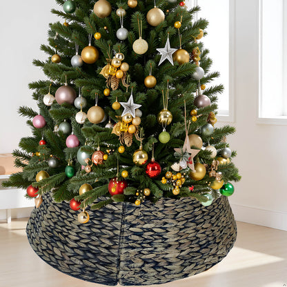 Handwoven Christmas Tree Collar – Natural Water Hyacinth Rattan Ring