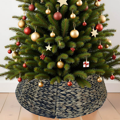 Handwoven Christmas Tree Collar – Natural Water Hyacinth Rattan Ring