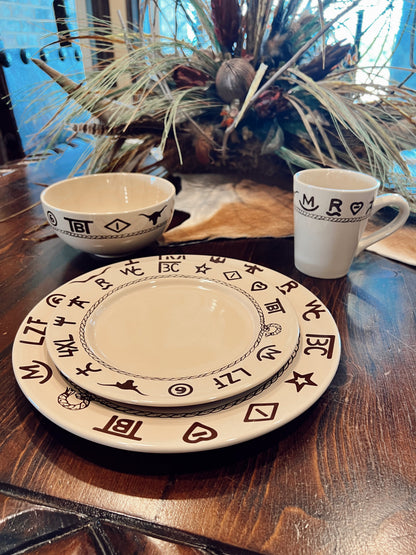 The 16 Piece Branded Dinnerware