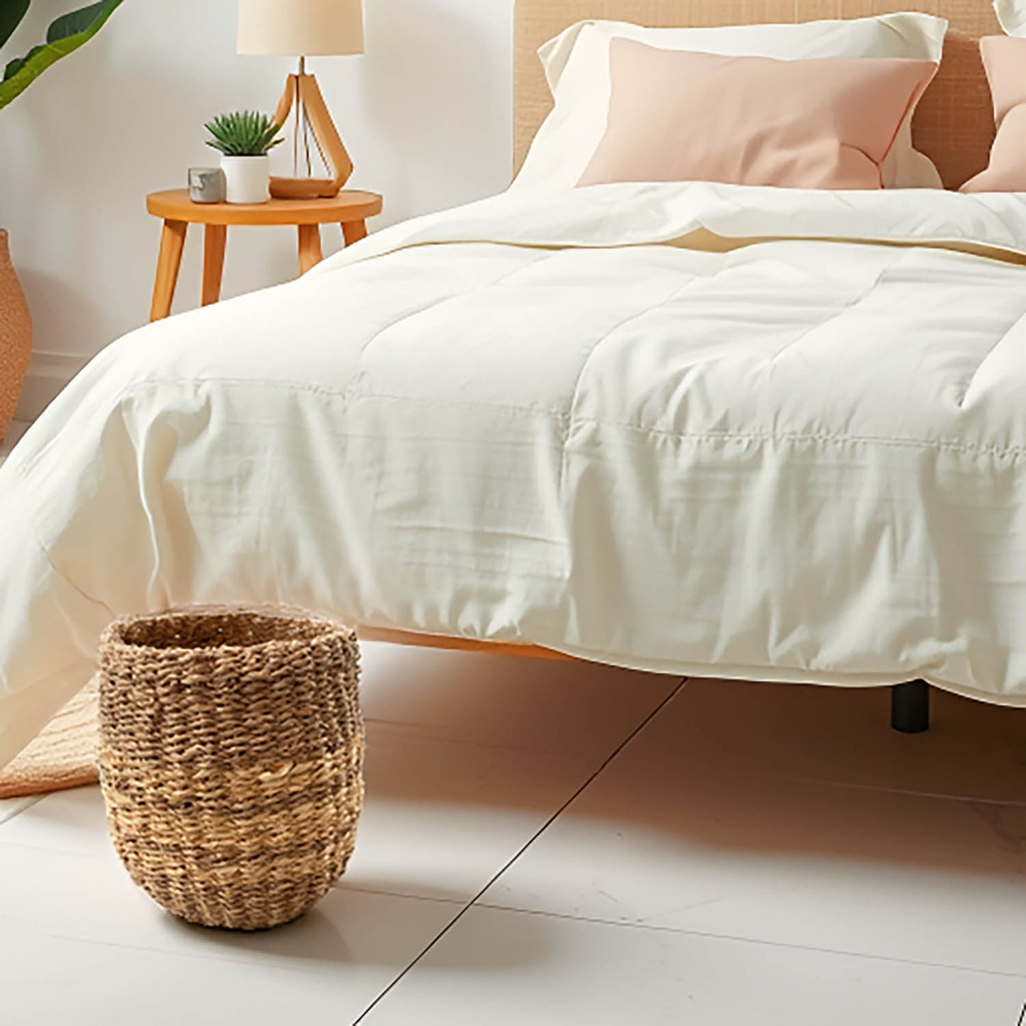 Small Seagrass Basket | Handwoven Natural Waste Bin for Garbage, Storage, or Holding Planters | Ideal for Bathroom, Bedroom, Office, or Under Desk Use (Seagrass)